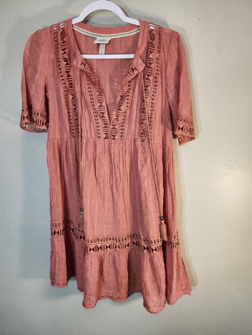 Knox Rose Boho Crochet-Trim Coral Mini Dress
